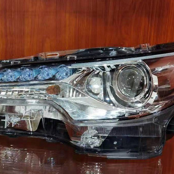 For Toyota Fortuner 2016-2020 Front Headlight OE: 81070-0KA51 81140-05A51