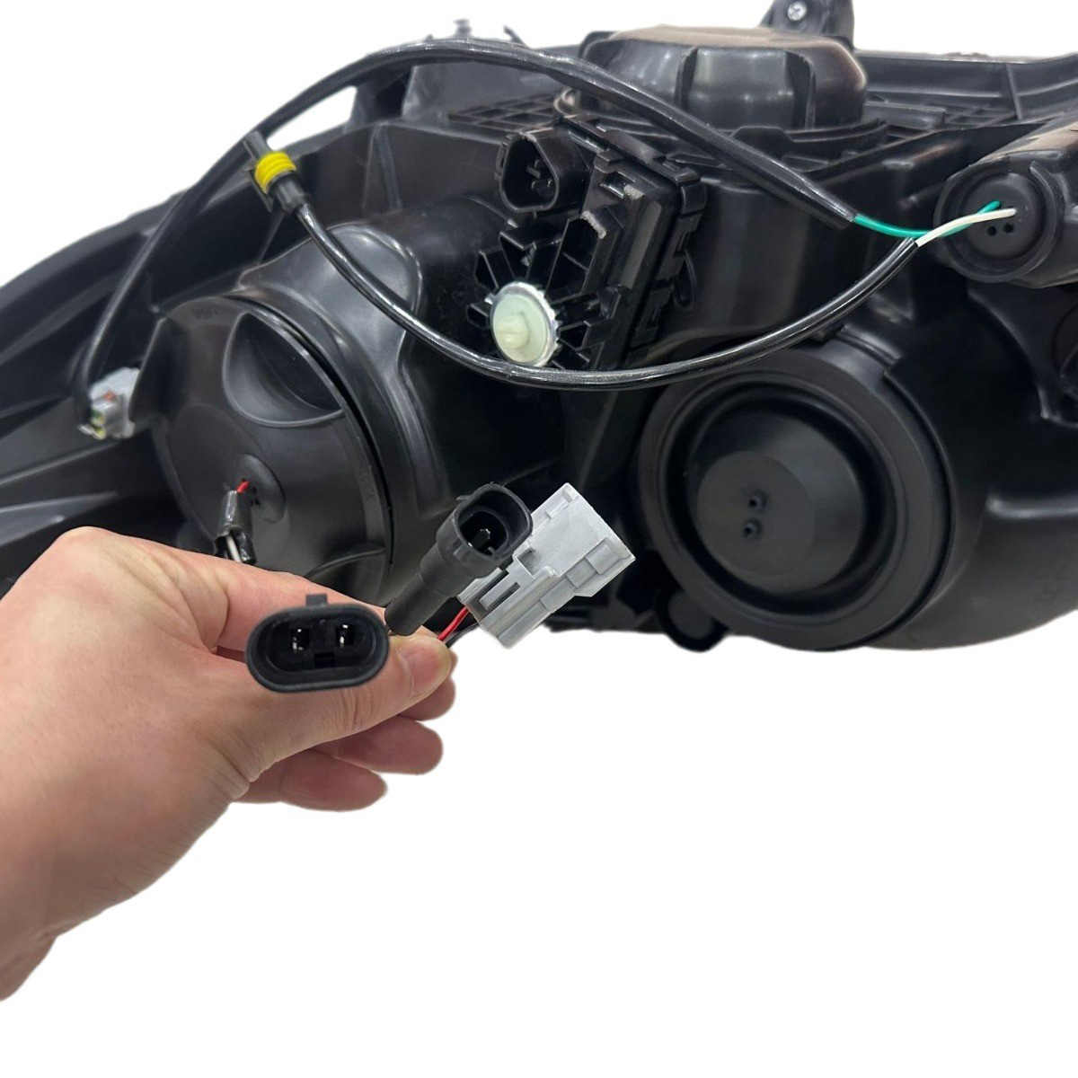 For Toyota 2016 Sienna modified 3-eye front headlights