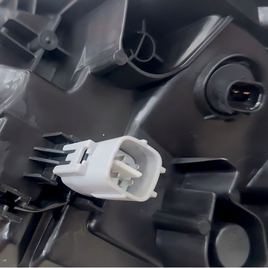 For Toyota 2019 Corolla Front Headlight LED US OEM: 81110-02S50 81150-02S50