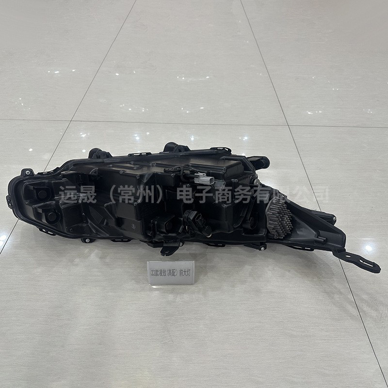 For Toyota 2022 Venza LED front headlights LED US high configuration OEM: 81150-0E680  81110-0E680