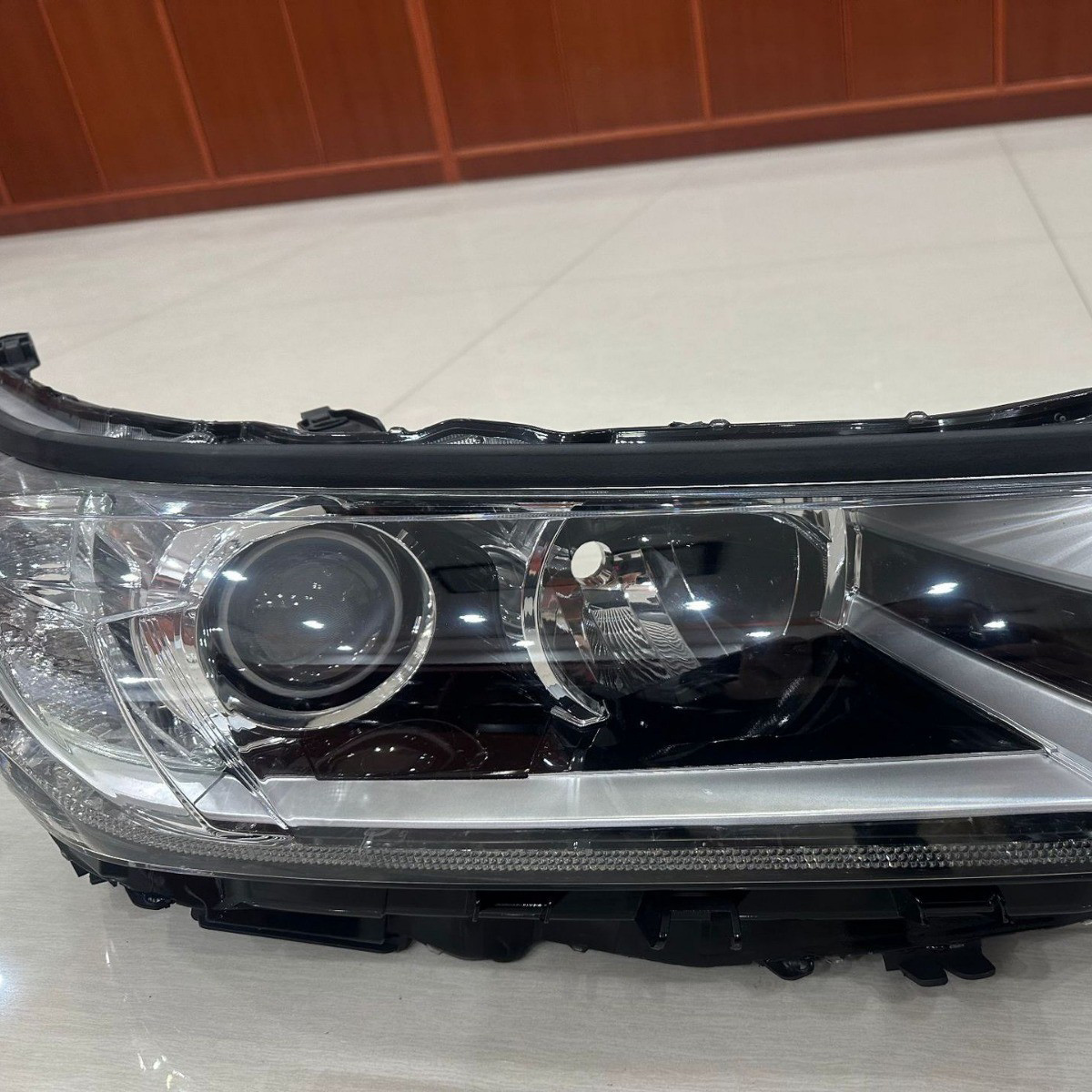For Toyota 2018-2021 Highlander Front Headlight LED OEM: 81150-0E450 81130-0E450