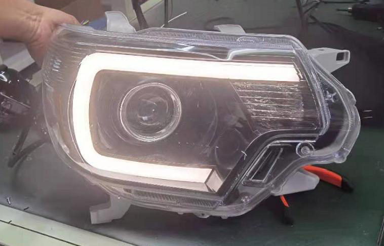 For Toyota 2012-2015 Tacoma pre-facelift headlights