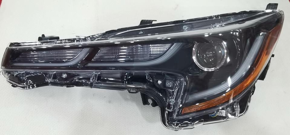 For Toyota 2019 Corolla US version front headlights OEM: 81110-02S50 81150-02S50