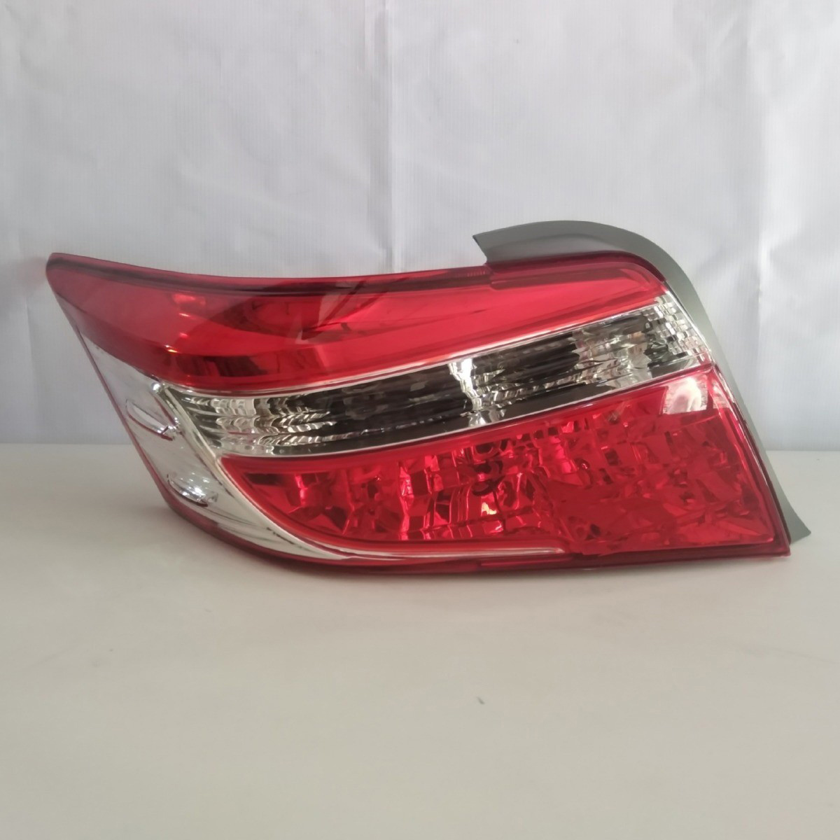 For Toyota 2014 Vios rear tail light OEM: 81561-0D410 81551-0D410