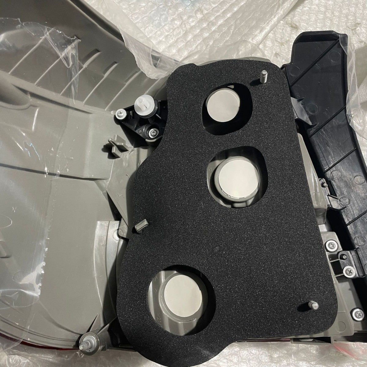 For Toyota 2007 Highlander Rear Taillight OEM: 81561-0E030 81551-0E030