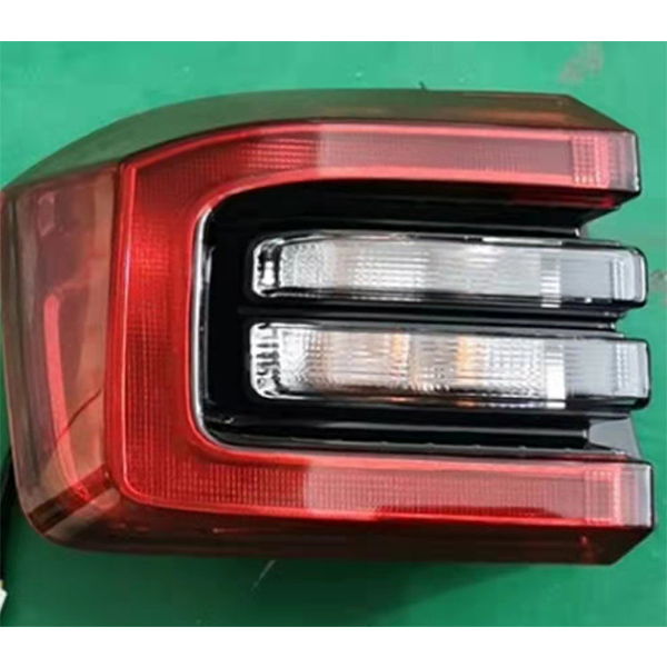 For Chery Tiggo 5X rear tail light OEM: J68-4433010 J68-4433020