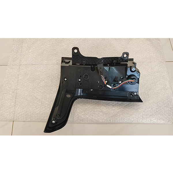 For 2018 Land Rover Range Rover VOGUE SVA TAIL LAMP