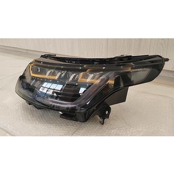 Upgraded Front Headlights for 2014-2017 Land Rover Range Rover VOGUE