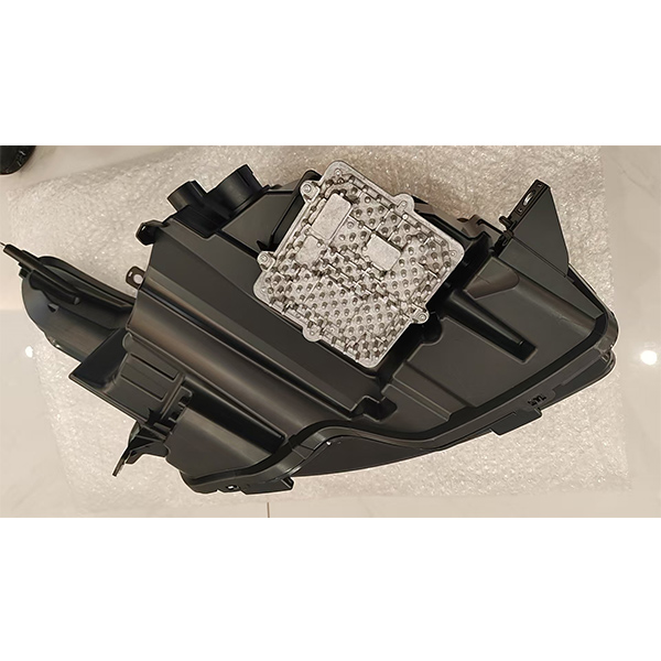 Upgraded Front Headlights for 2014-2017 Land Rover Range Rover VOGUE