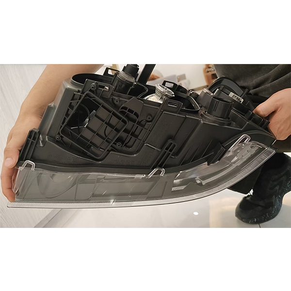 For 2014 Land Rover Discovery 2 front headlights