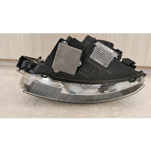 For 2014 Land Rover Discovery 4 upgraded front headlights