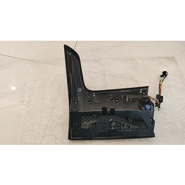 Tail lights for 2013-2020 Land Rover Range Rover Vogue modified version