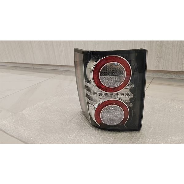 For 2010 Land Rover Range Rover VOGUE rear taillight OEM: LR028515 LR028513