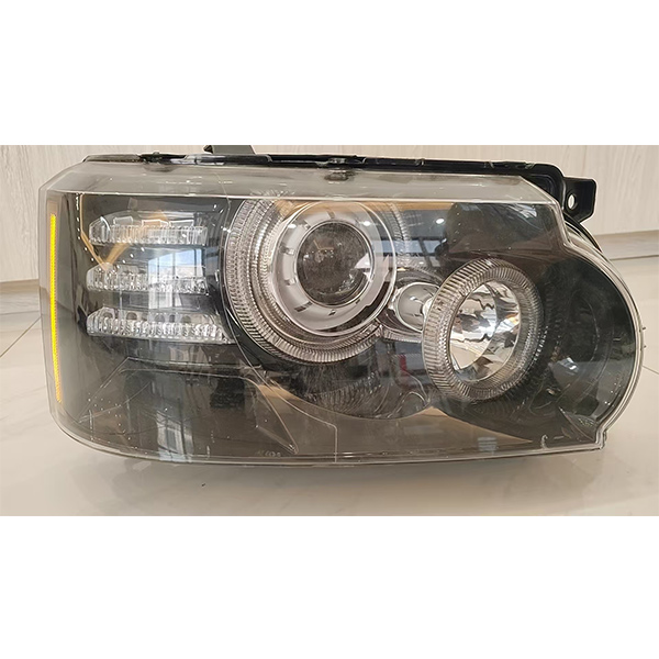 For 2010 Land Rover Range Rover Vogue front headlight OEM: LR010819 LR010825