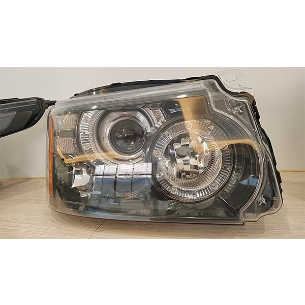 For 2010 Land Rover Range Rover Sport front headlights OEM: LR023551 LR023552 (9-pin) / LR023555 LR023556 (15-pin)