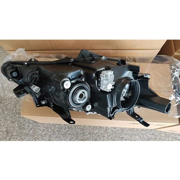 For Toyota 2015-2017 Camry Front Headlight European Version OEM: 8114506D20 / 8118506D20