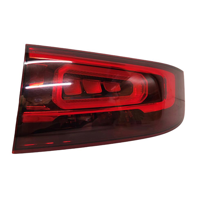 For Mercedes-Benz 2020-2023 GLB W247 old model Tail light L: 2479065500 R: 2479065600