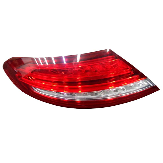 For Mercedes-Benz 2016-2019 C-Class W205 Coupe Old model taillight L: 2059066300 R: 2059066400