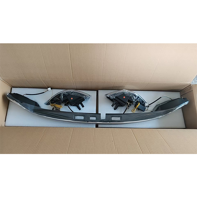 For Geely Belgee X50 Modified Through Tail Lights (ALBINO WHITE)